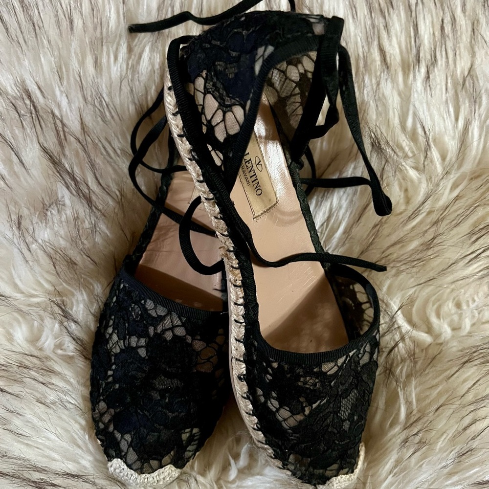 Valentino lace tie up espadrille sandals 38